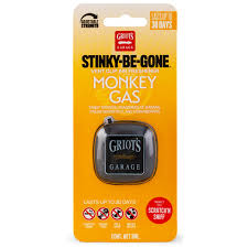 Auto Obsessed Griot's Garage Stinky-Be-Gone Vent Clip Air Freshener in Gas Monkey scent for long-lasting odor elimination.